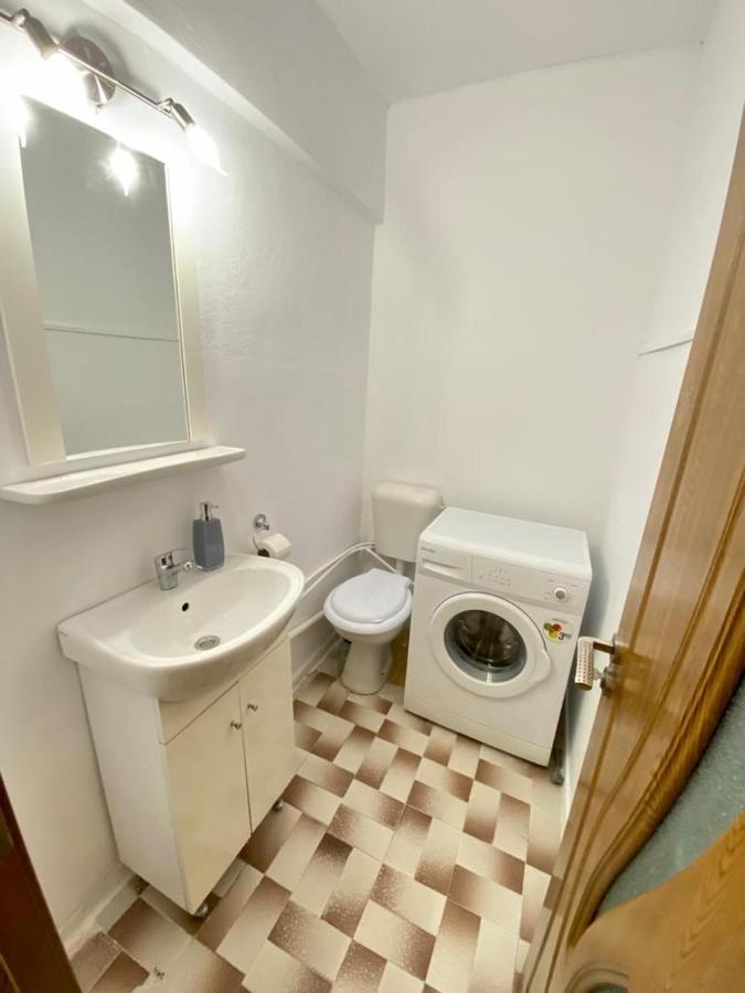 Downtown Apartment Craiova Exteriér fotografie